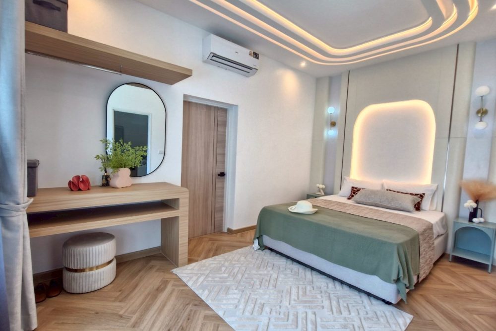 LINE_ALBUM_MyRoomPoolVilla_250803_37