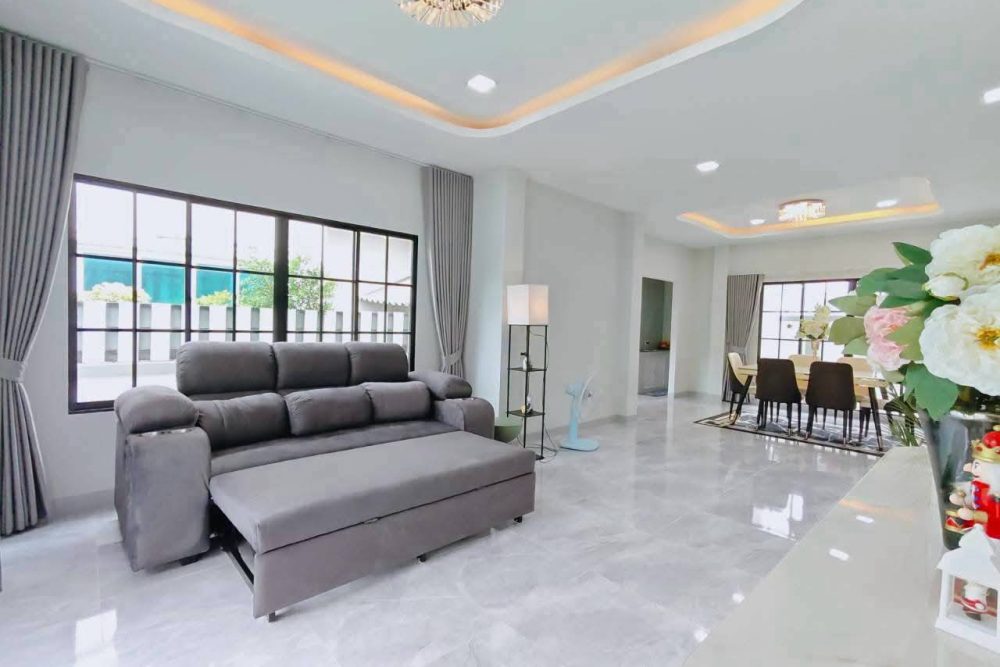 LINE_ALBUM_ราชพฤกษ์ หทัยราษฏร์ รูปคุณทิพย์_260825_3