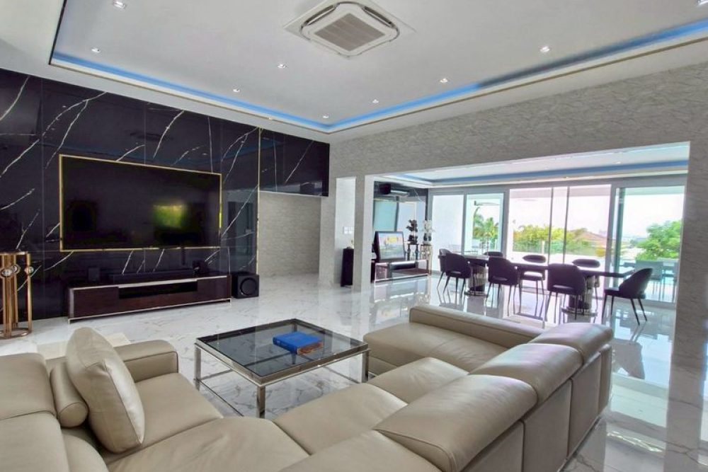 SiamRoyalView3